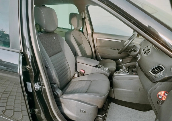 Renault Grand Scenic cena 35800 przebieg: 142000, rok produkcji 2016 z Gniezno małe 529